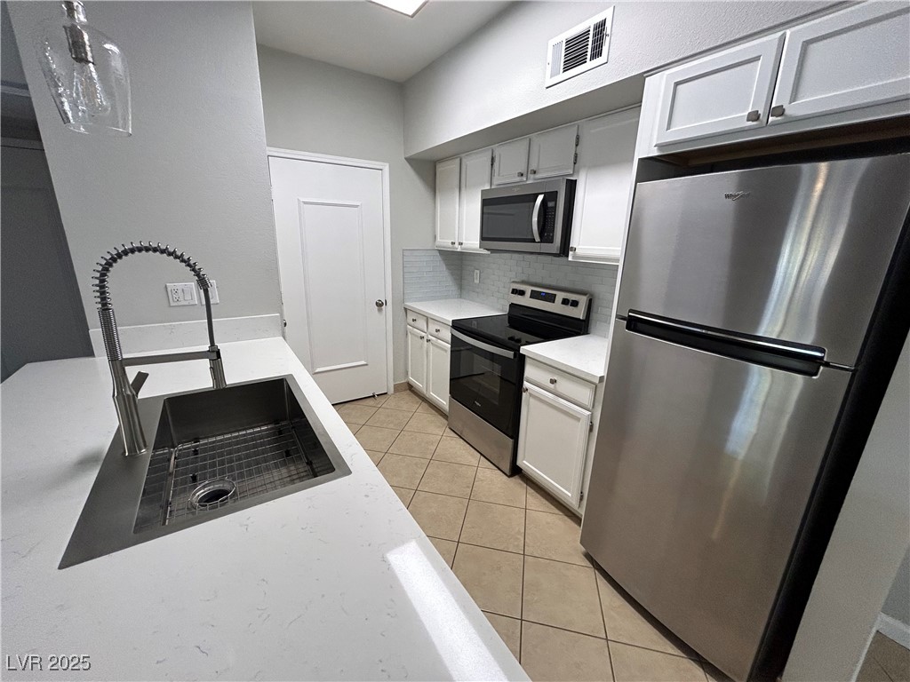 6650 W Warm Springs Road 1013