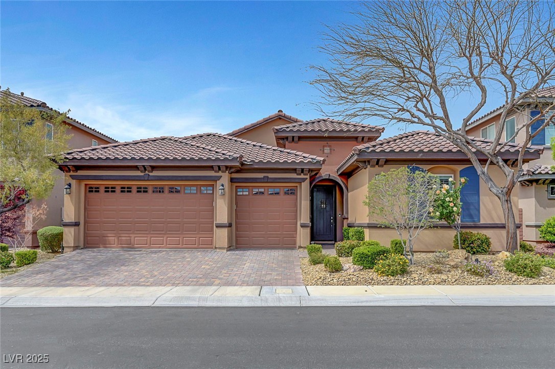 10293 Koala Forest Street, Las Vegas, Nevada image 1