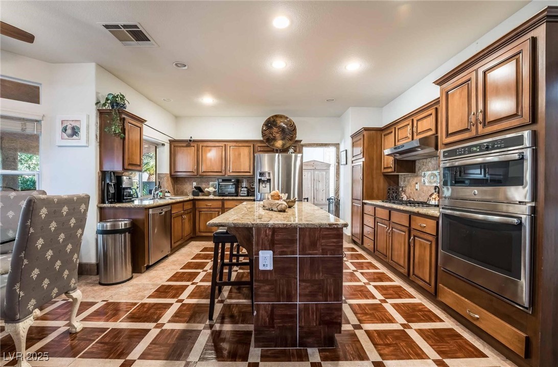 884 E Robindale Road, Las Vegas, Nevada image 3