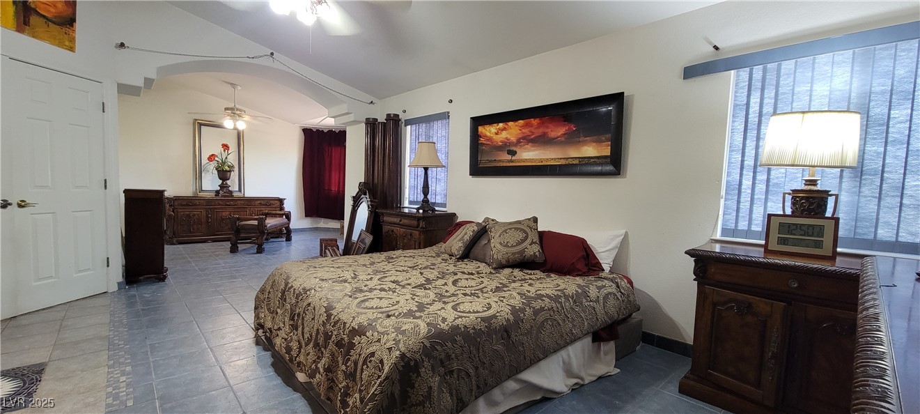 884 E Robindale Road, Las Vegas, Nevada image 17