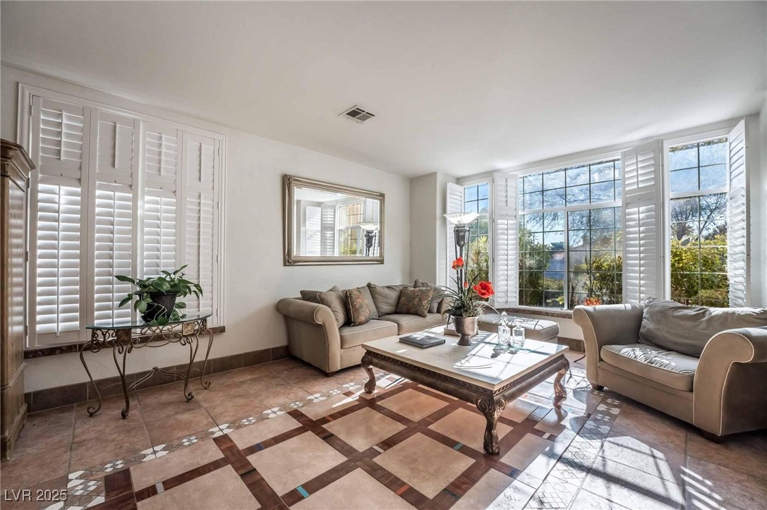884 E Robindale Road, Las Vegas, Nevada image 10