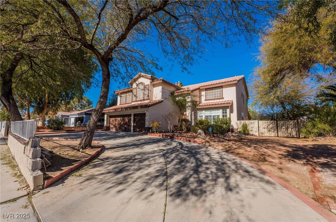 884 E Robindale Road, Las Vegas, Nevada image 2