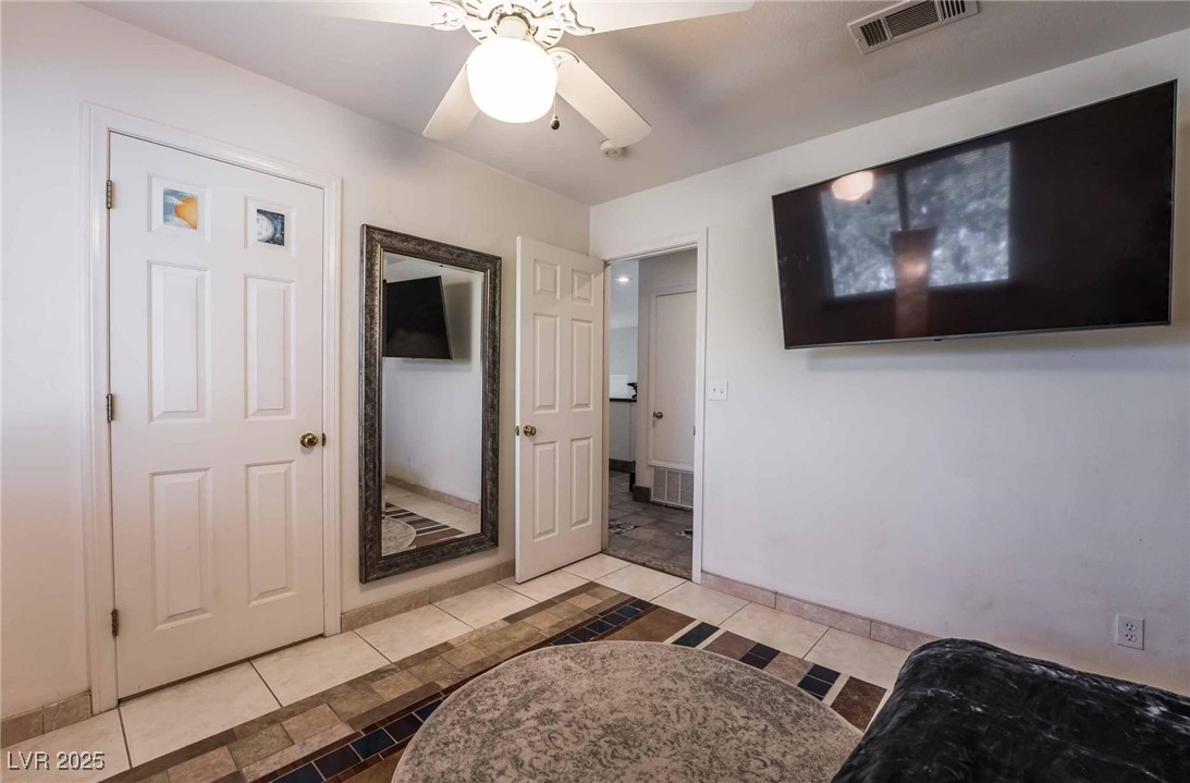 884 E Robindale Road, Las Vegas, Nevada image 25