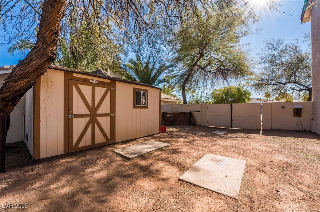 884 E Robindale Road, Las Vegas, Nevada image 42