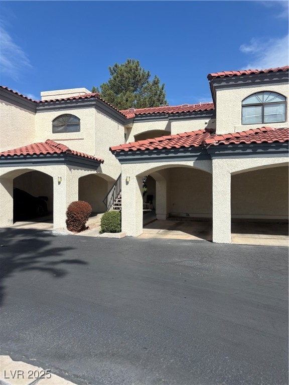 8455 W Sahara Avenue 265