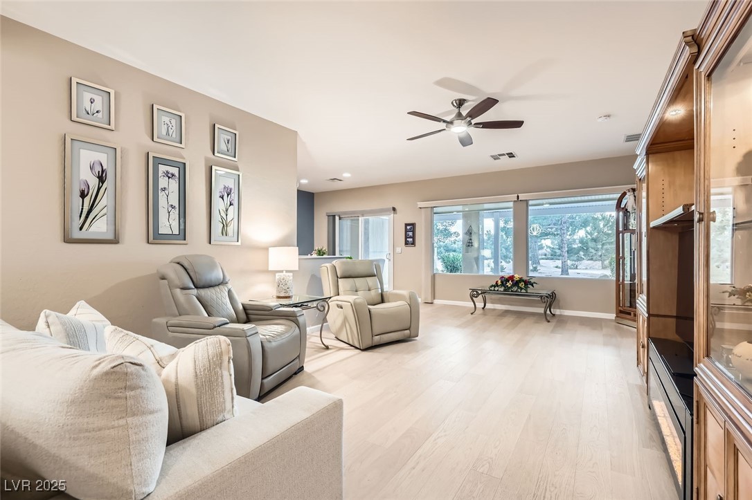 7517 Lintwhite Street, North Las Vegas, Nevada image 4