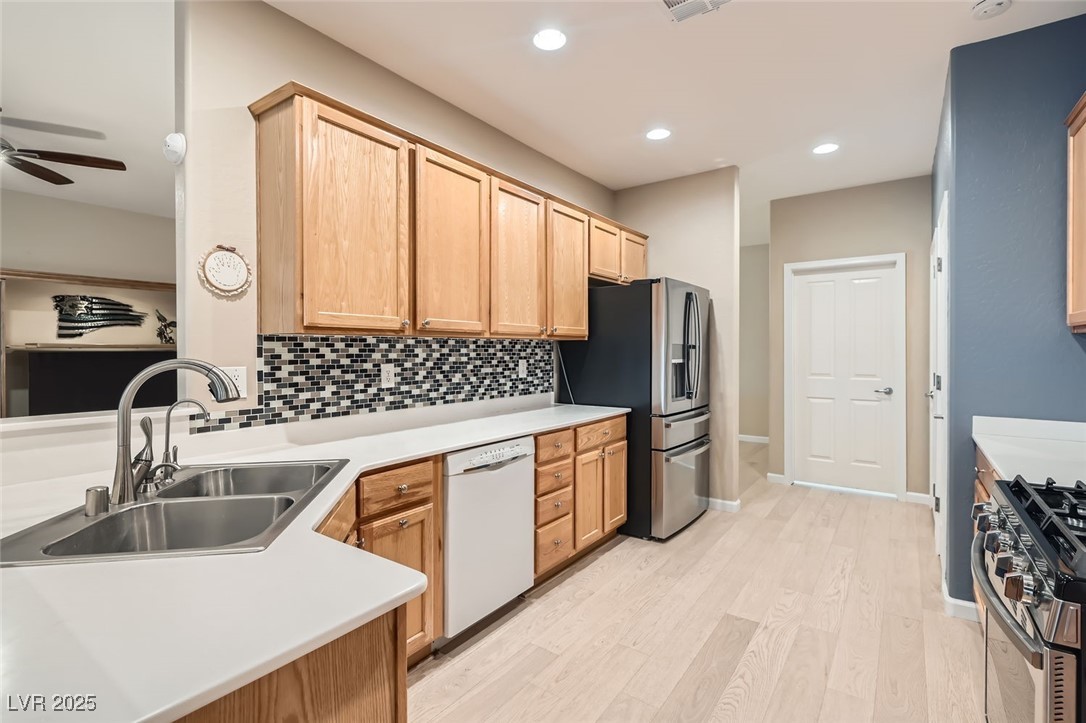 7517 Lintwhite Street, North Las Vegas, Nevada image 8