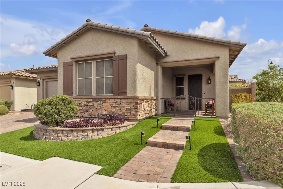 Properties 1 660 Otter Brook Street