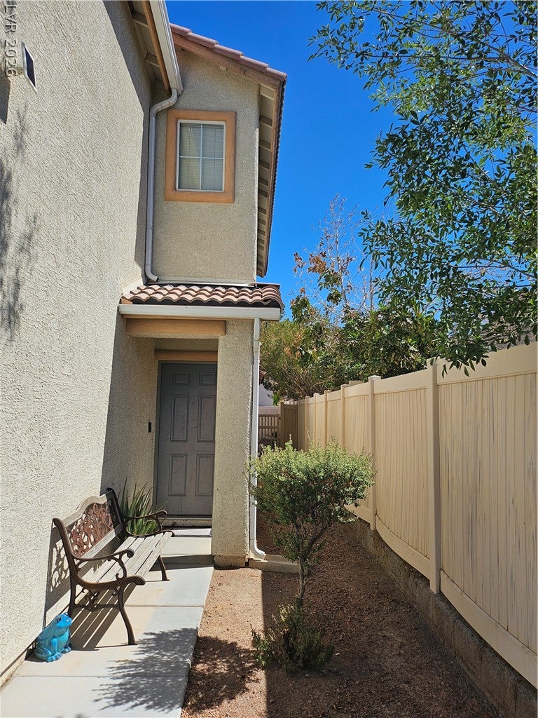 4212 Walnut Glen Drive