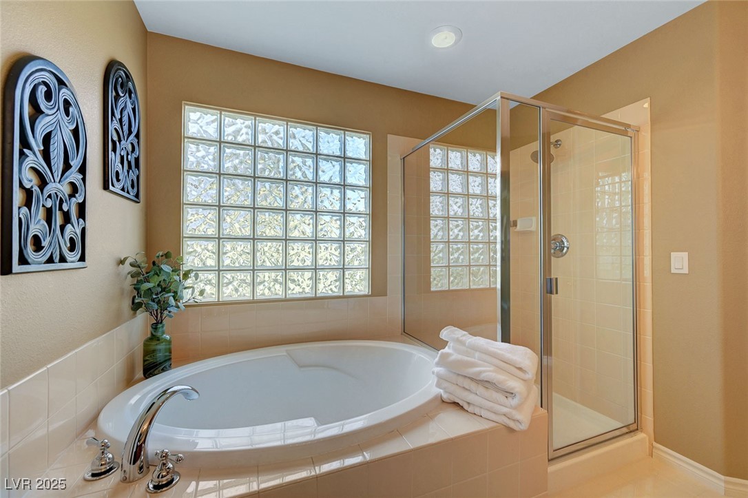 7390 Arcadia Bluff Court, Las Vegas, Nevada image 22