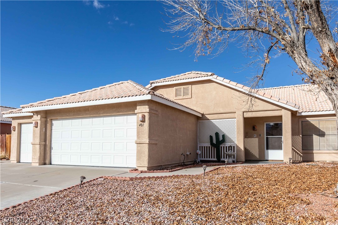 401 Honeysuckle Lane