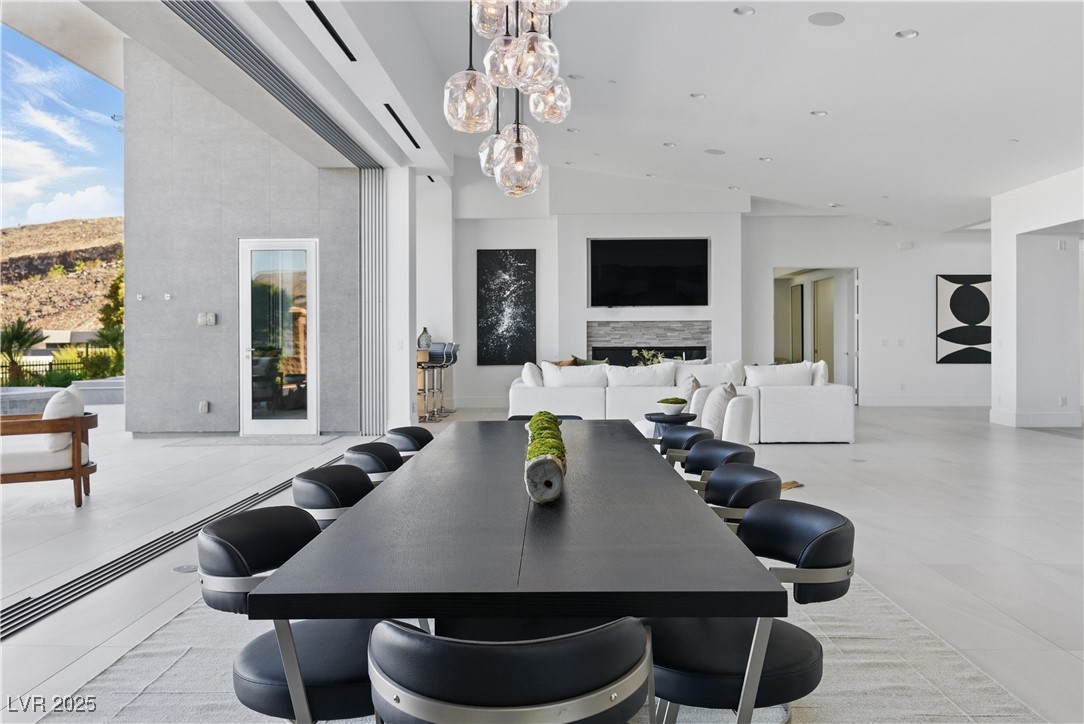 667 Palisade Rim Drive, Henderson, Nevada image 23