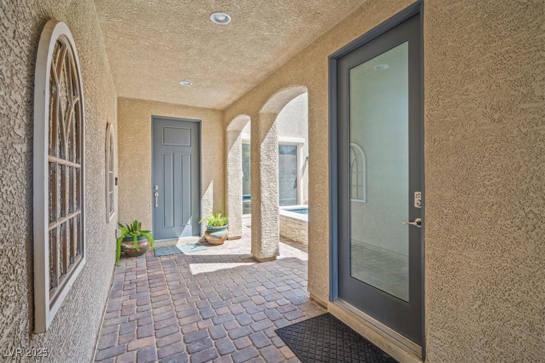 9654 Ponderosa Skye Court