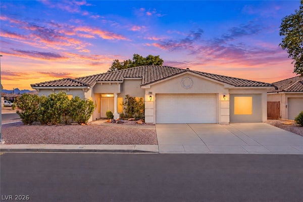 3708 COTTAGE CANYON ST, LAUGHLIN, NV 89029 - Image 0280c5e58d6d2adf644875f2d68e9ba0/2334193767