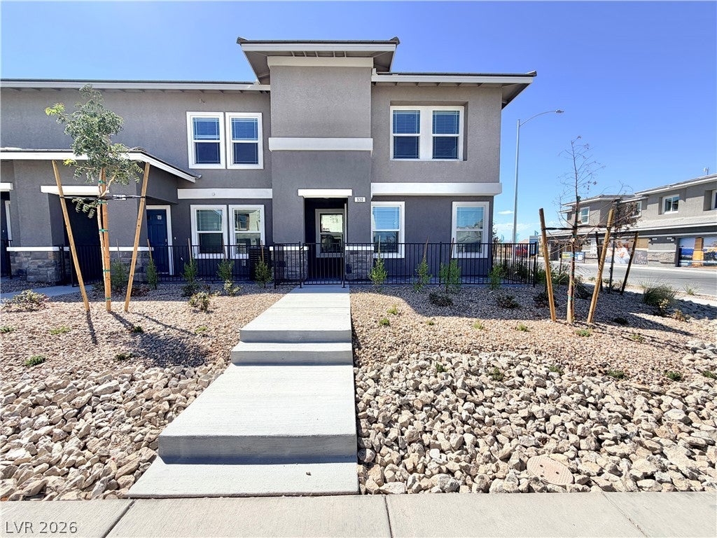 930 Black Heron Street