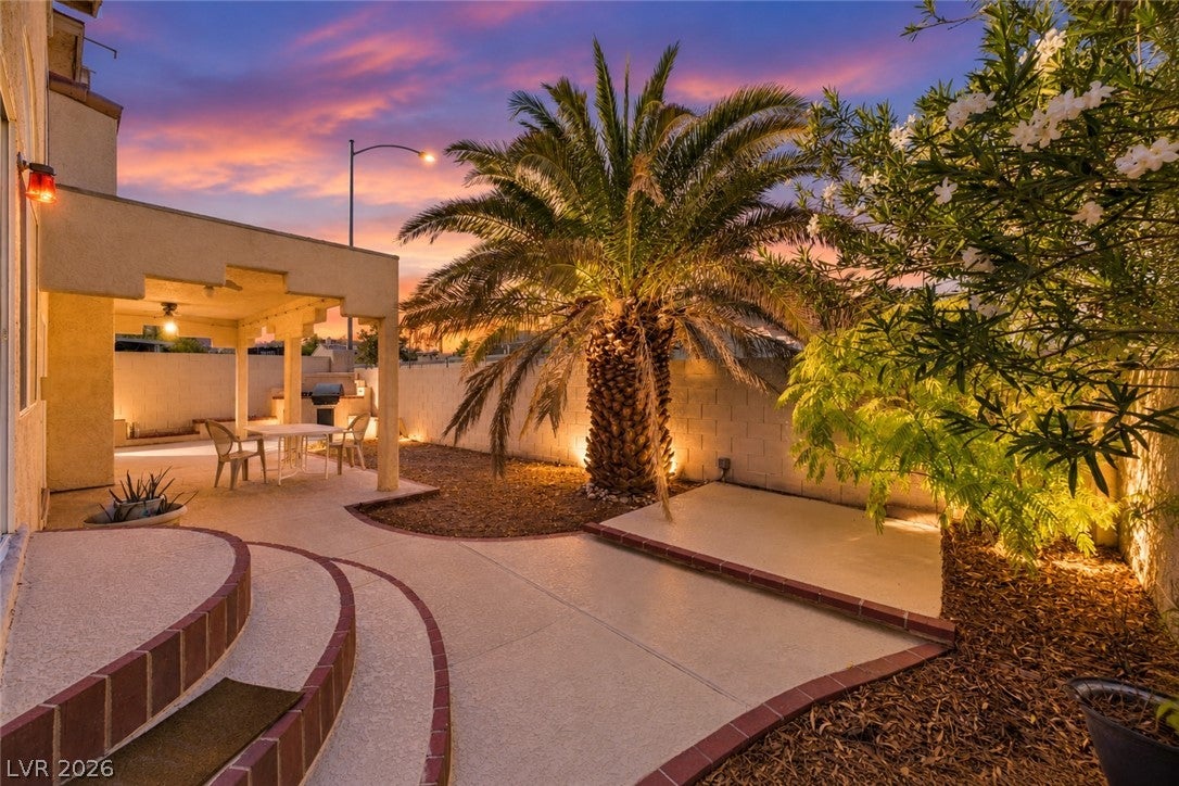 8838 Dove Cove Drive