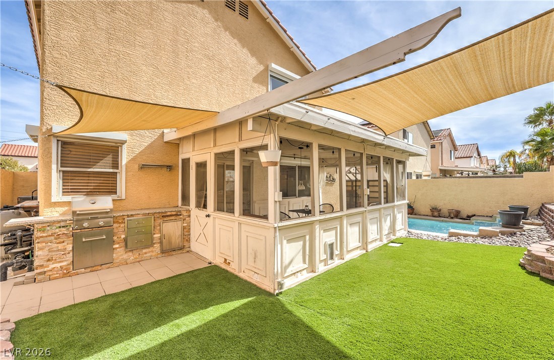 1005 Rainbow Meadows Drive