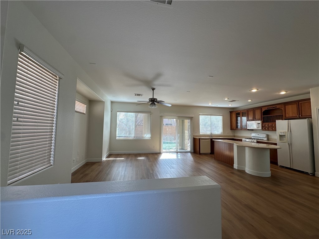 9217 Placer Bullion Avenue, Las Vegas, Nevada image 6