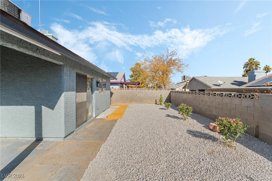 2304 Bristol Bay Court, Las Vegas, Nevada image 34