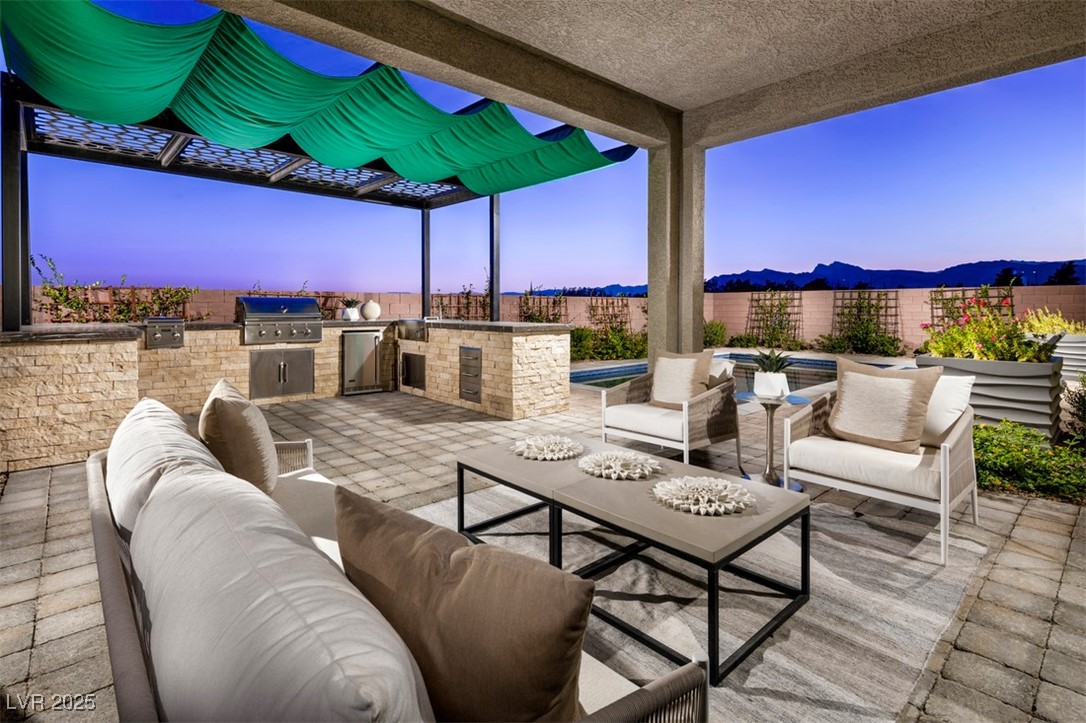 7045 Serene Creek Street