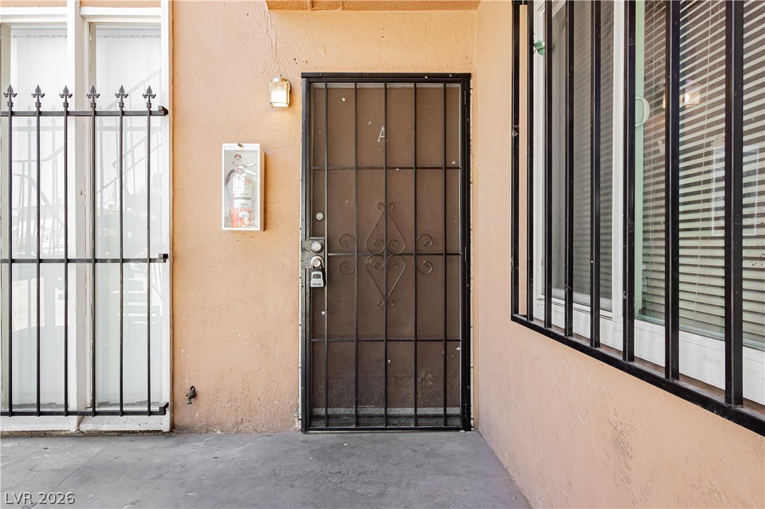 1409 Sombrero Drive