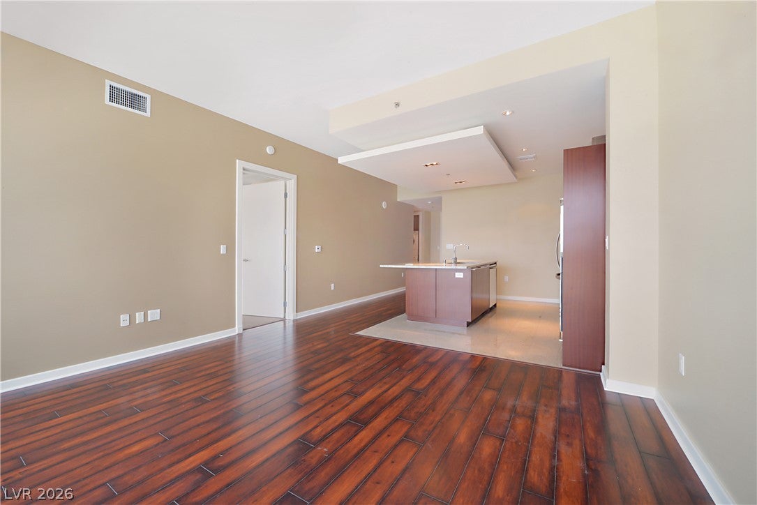 4471 Dean Martin Drive 1404