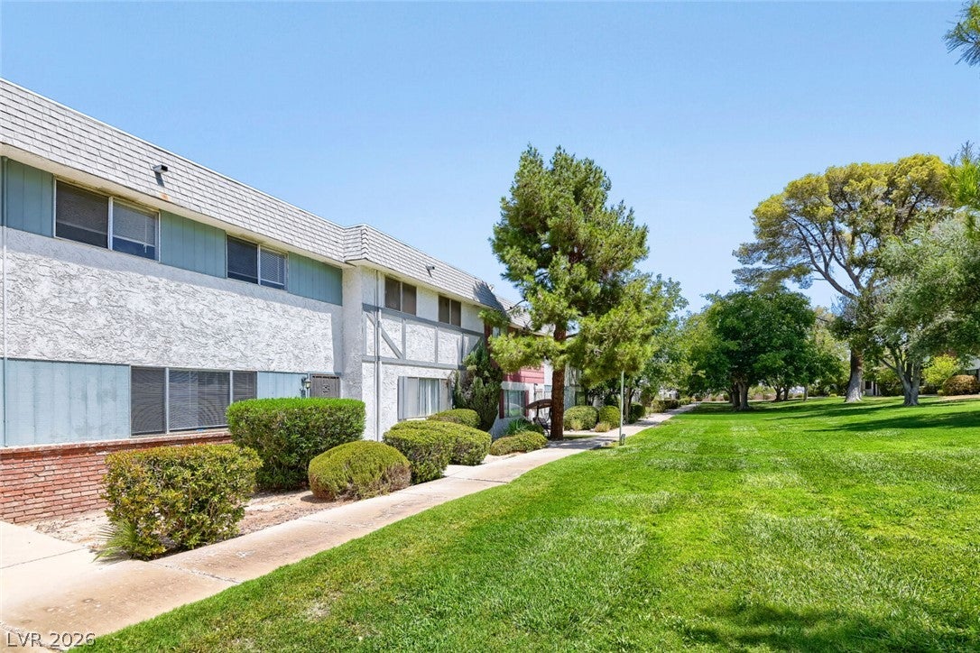 532 Greenbriar Townhouse Way