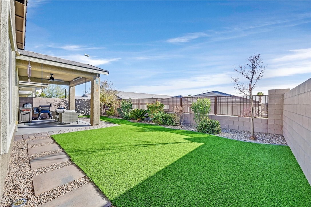 2383 Elmont Avenue, North Las Vegas, Nevada image 2