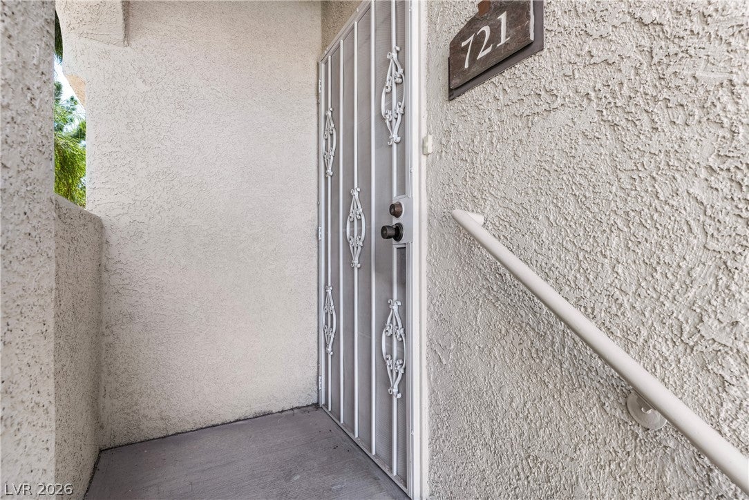 6480 Annie Oakley Drive 721