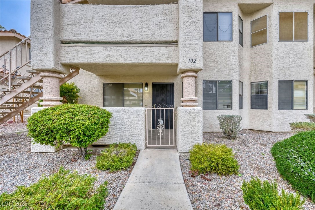 1017 Falconhead Lane 102
