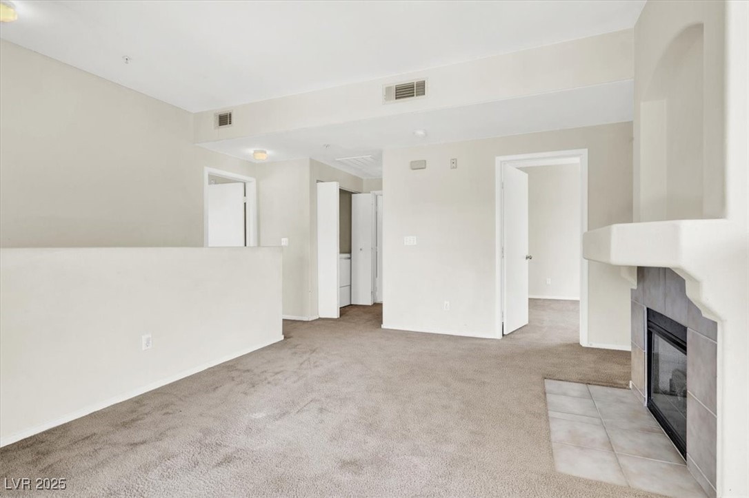 Las Vegas, Nevada 89148, United States, 2 Bedrooms Bedrooms, ,2 BathroomsBathrooms,Residential,Active,119162