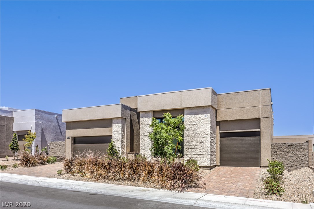10864 Agate Cliffs Avenue