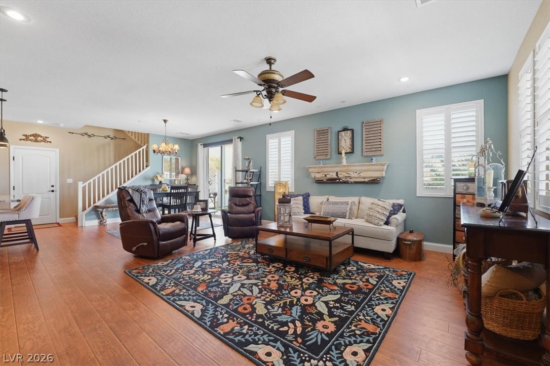 3219 Color Collage Walk