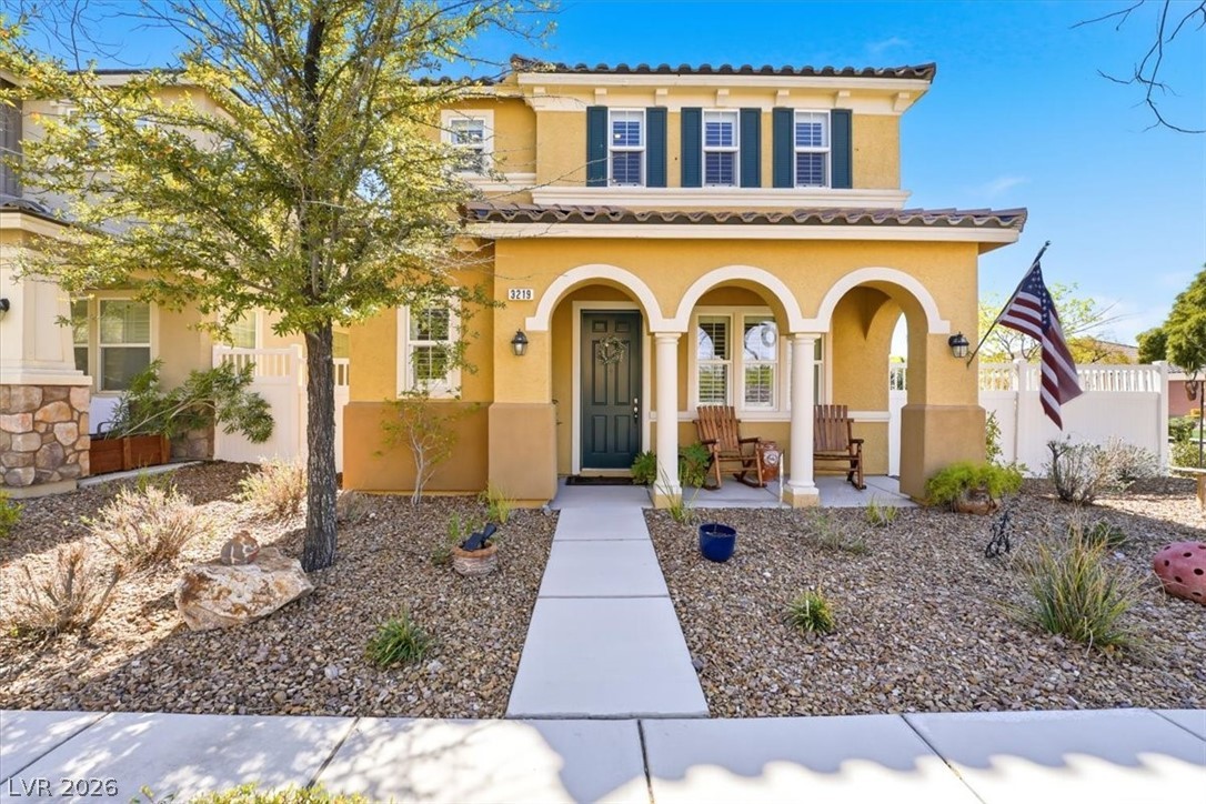 3219 Color Collage Walk