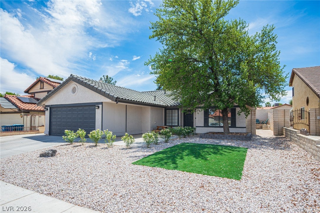 3139 Regal Oak Drive