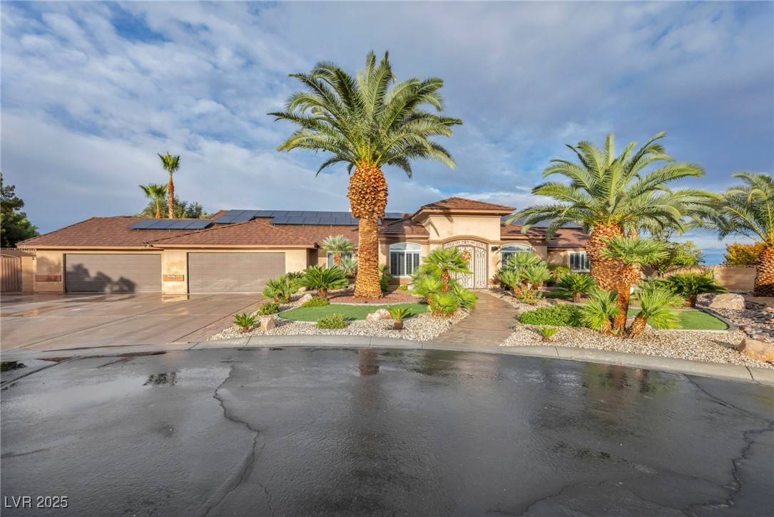 9770 W El Campo Grande Avenue