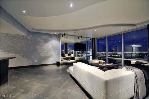 Photo of 322 Karen Avenue #3201, Las Vegas, NV 89109 (MLS # 2736280)