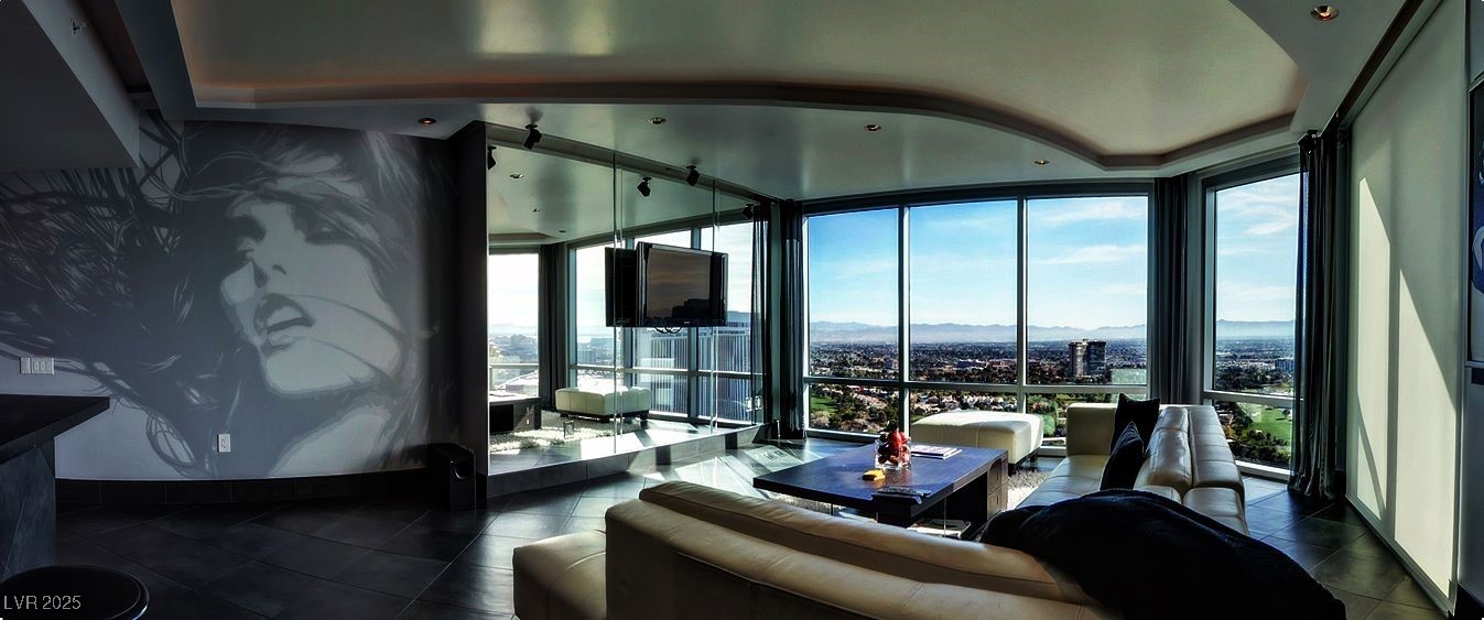 322 Karen Avenue 3201