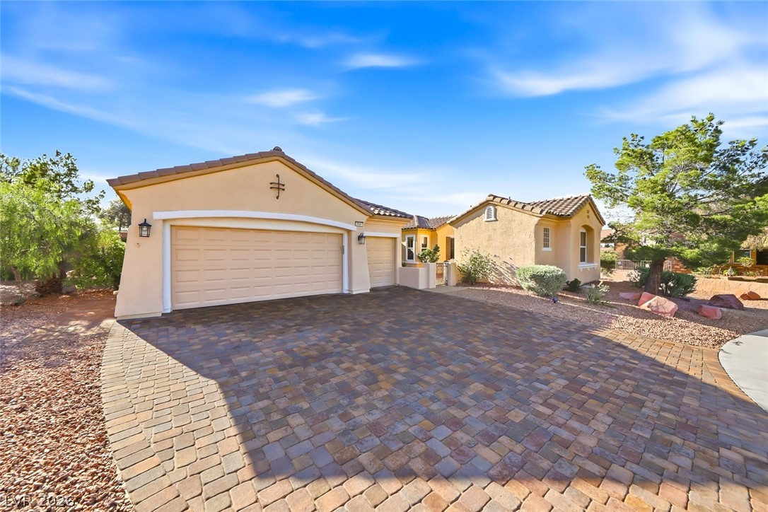 2001 Tulip Grove Court