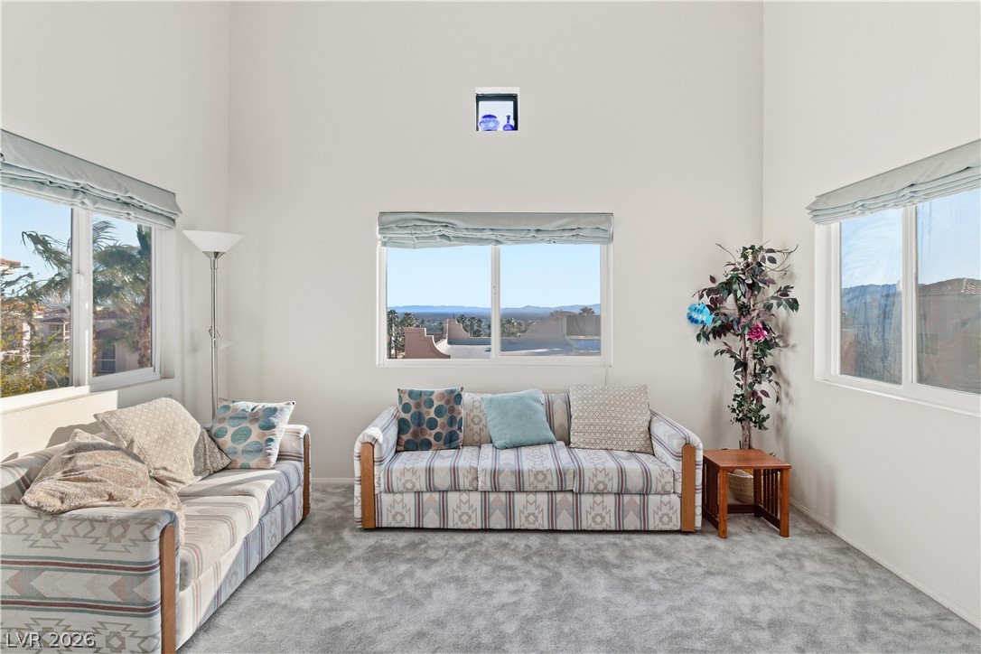 1948 Las Palmas Lane 279