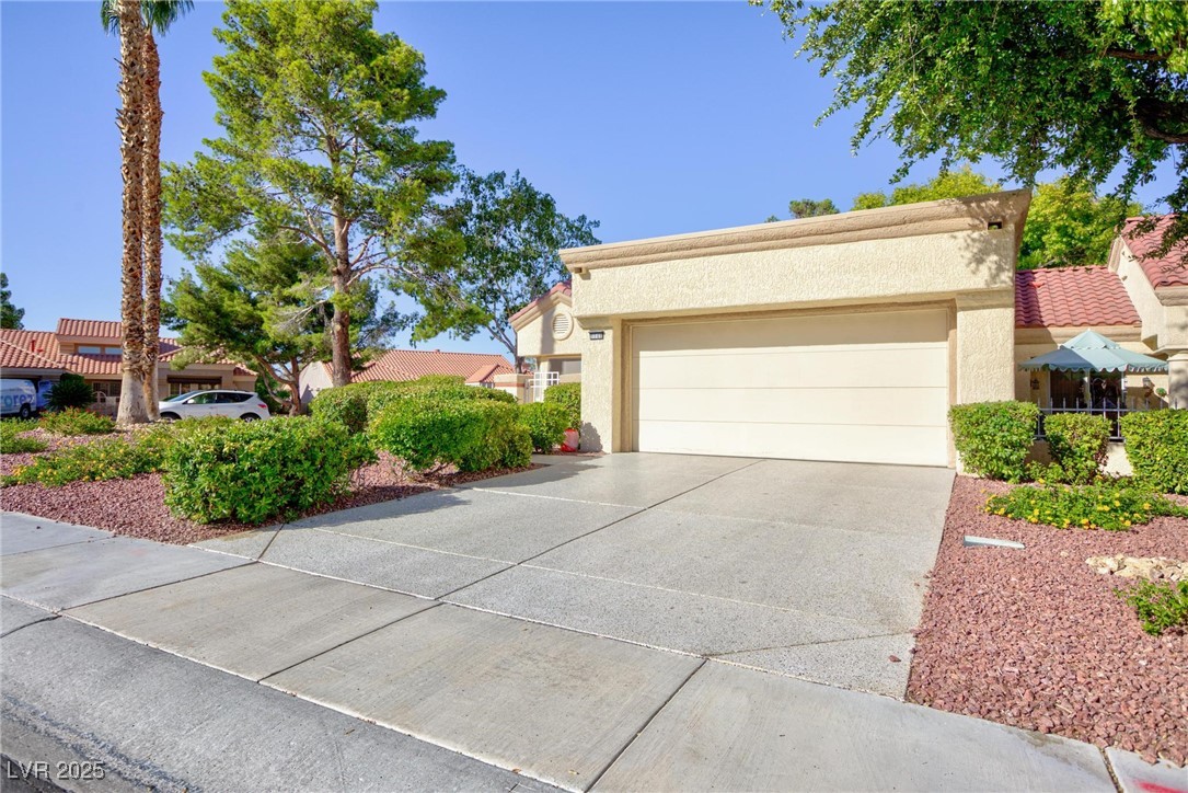 9048 Starmount Drive
