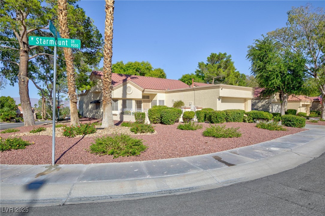 9048 Starmount Drive