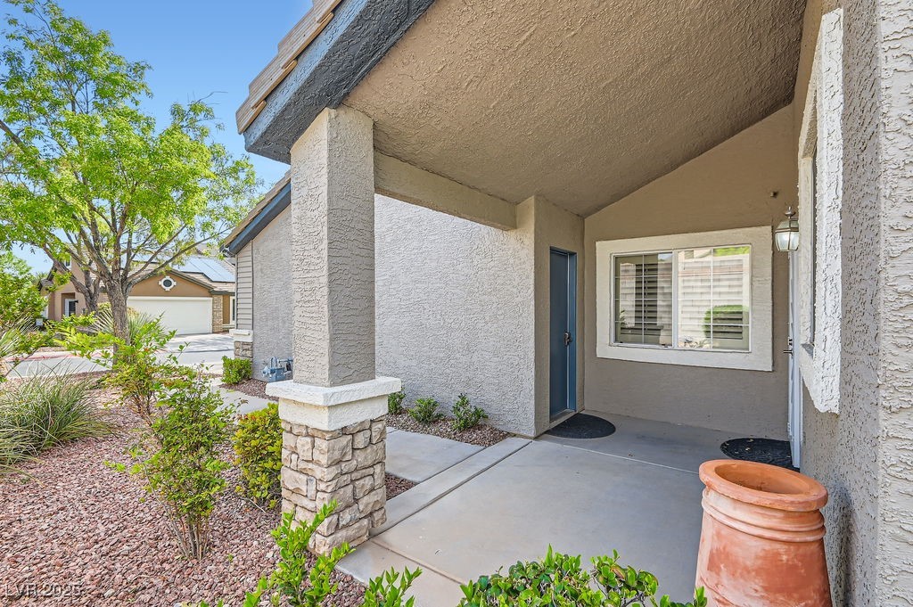 423 Red Canvas Place, Las Vegas, Nevada image 5