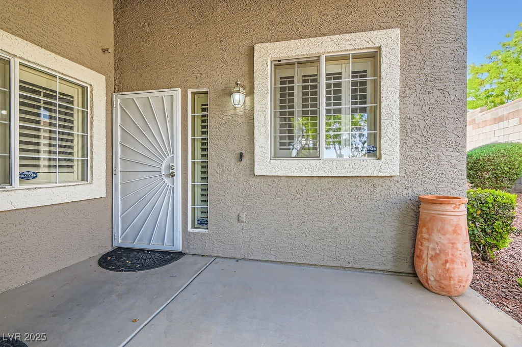 423 Red Canvas Place, Las Vegas, Nevada image 4