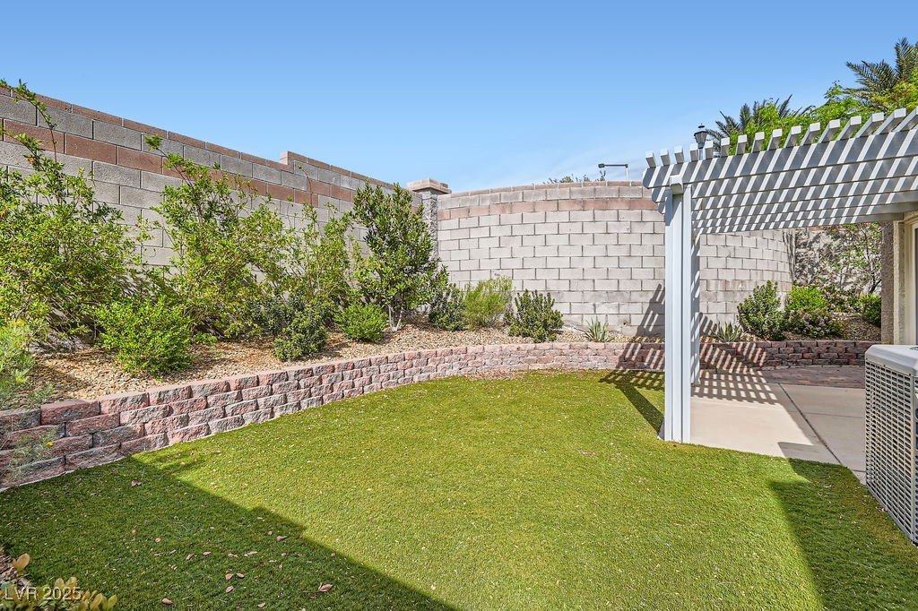 423 Red Canvas Place, Las Vegas, Nevada image 27