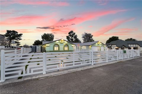 Tiny photo for 3160 E Viking Road, Las Vegas, NV 89121 (MLS # 2755851)