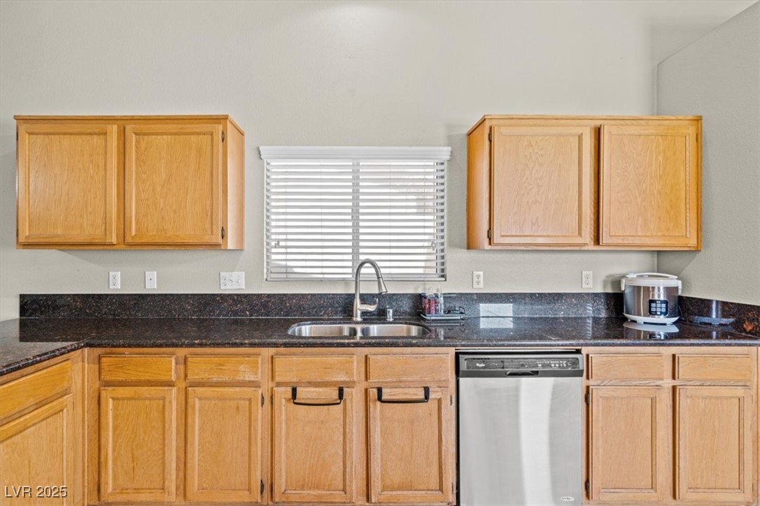 5224 Red Vine Street, North Las Vegas, Nevada image 13