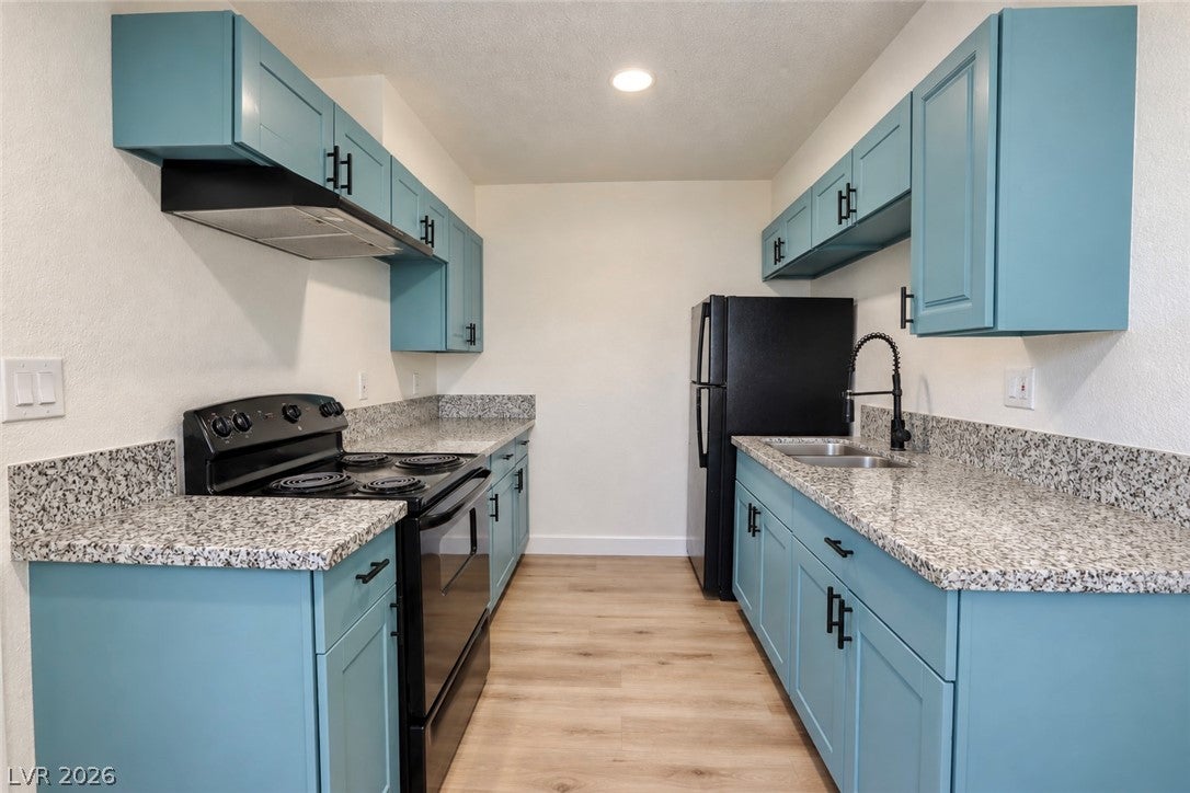 2030 Sunrise Avenue 10