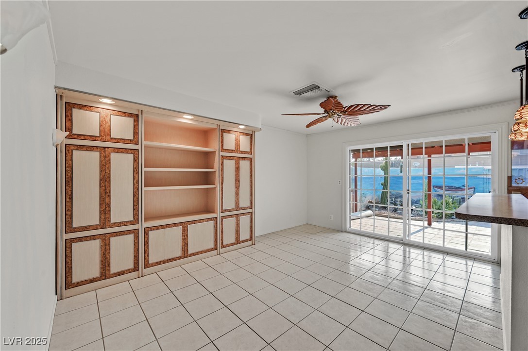 Properties 4 2410 Paradise Village Way