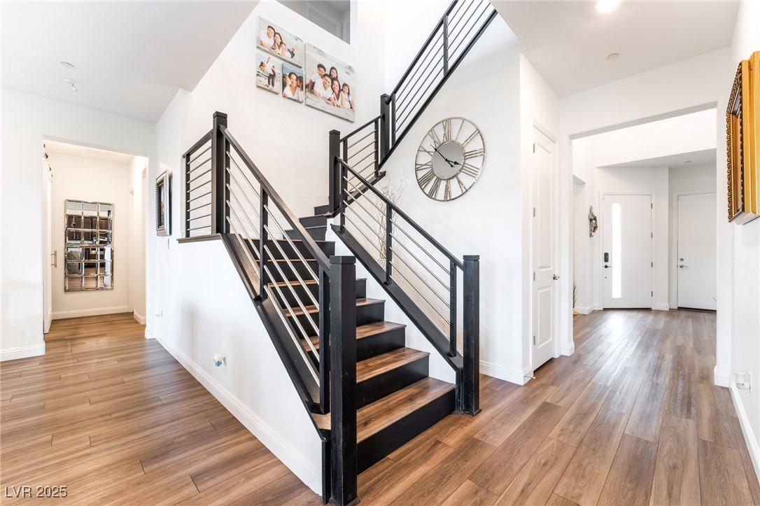 212 Harris Peak Street